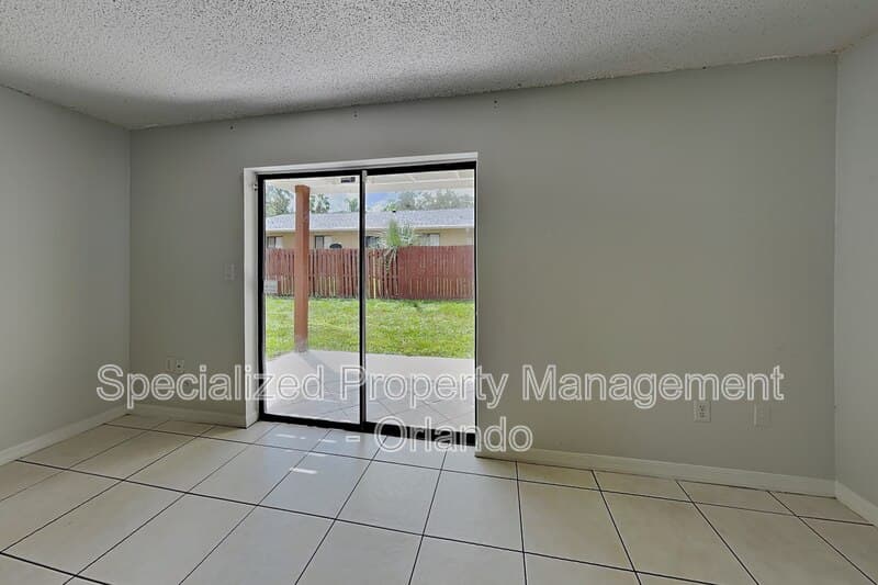 Altamonte Springs Condo: 310 Cherokee Ct