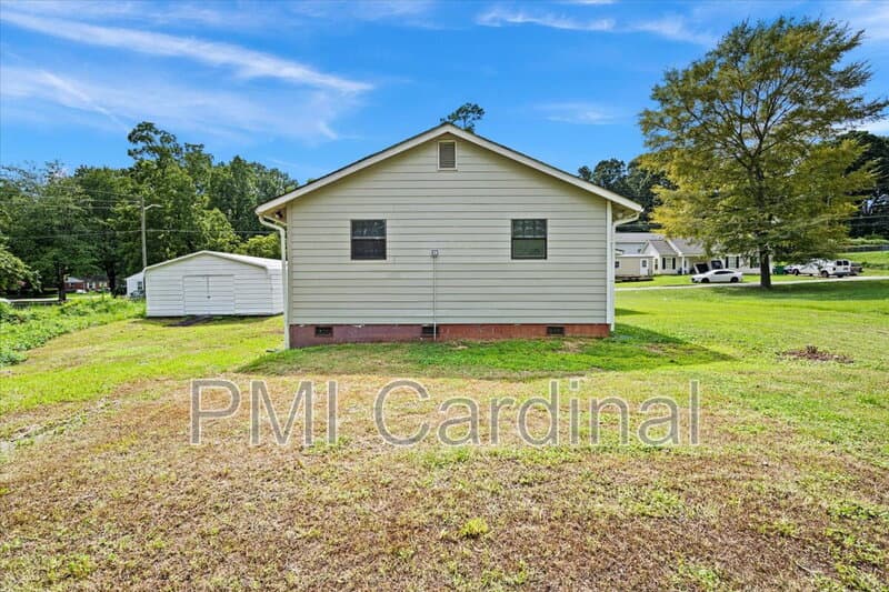 Charlotte House: 2117 Wilson Ave