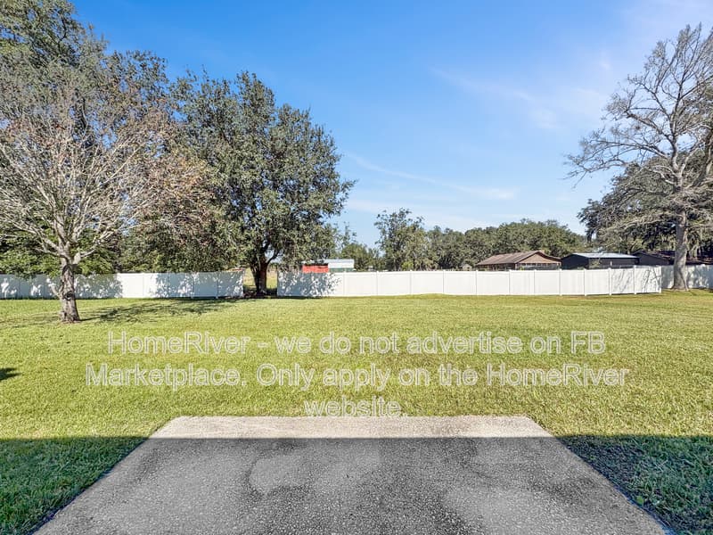 Jacksonville House: 6711 Salt Pond Dr N