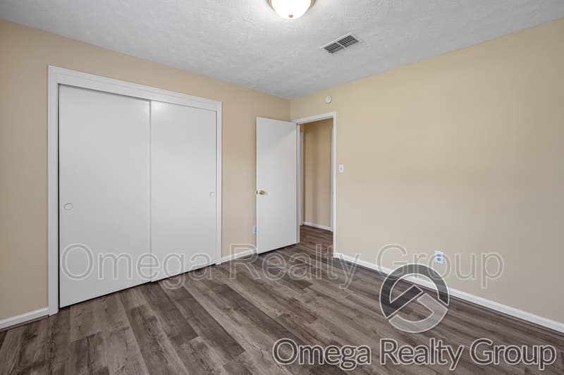 Montgomery House: 4318 Mabson Dr