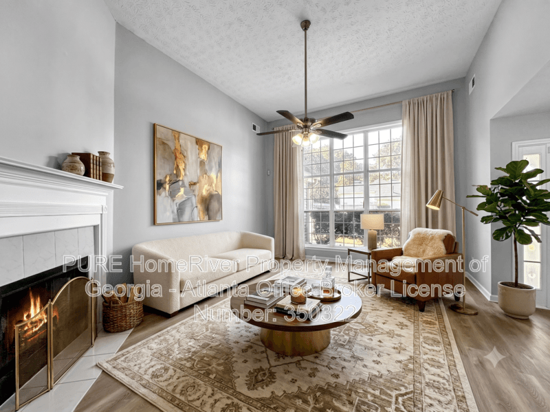 Fayetteville House: 130 Hibiscus Trl
