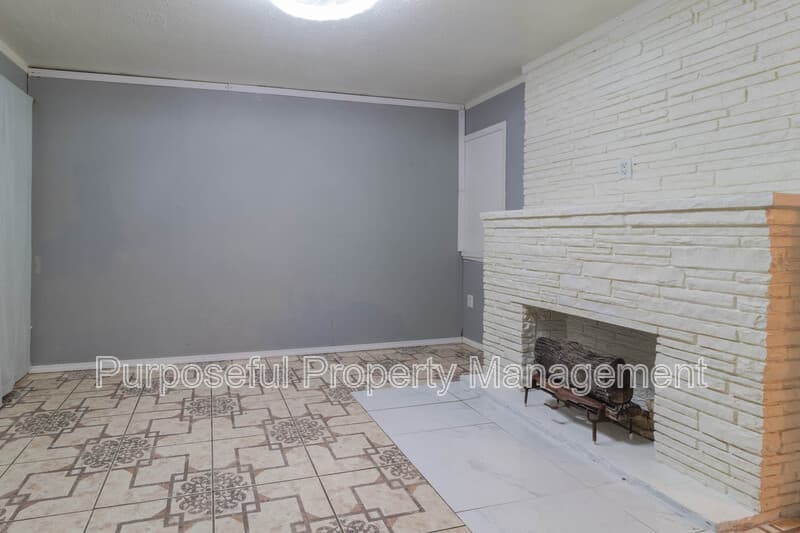 Oklahoma City House: 3500 Northwest 14th Street
