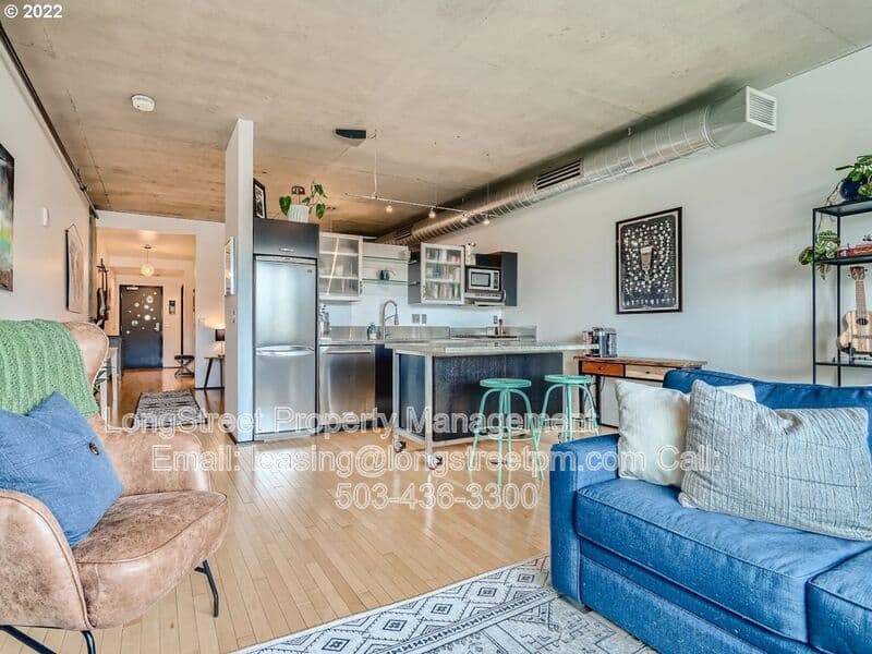 Portland Condo: 1410 NW Kearney St