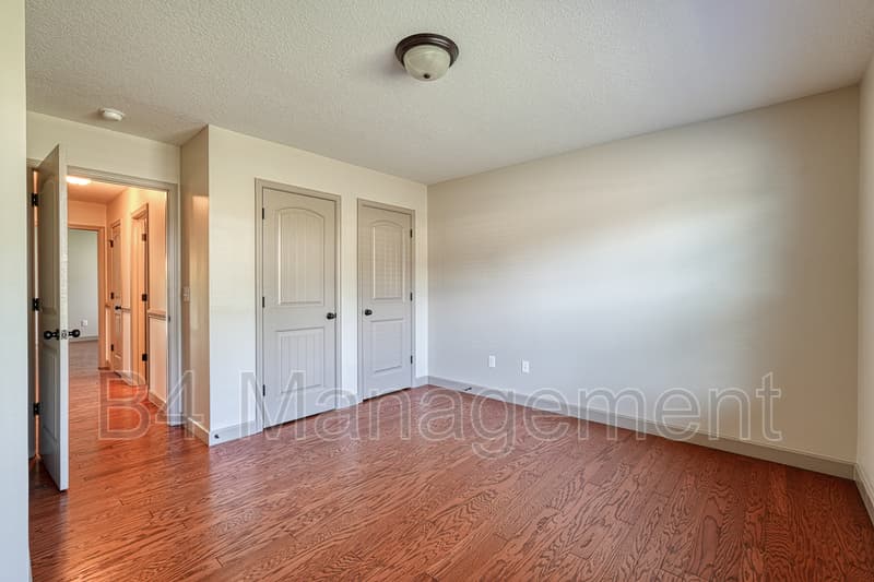 Inman House: 151 Harvest Ridge Drive
