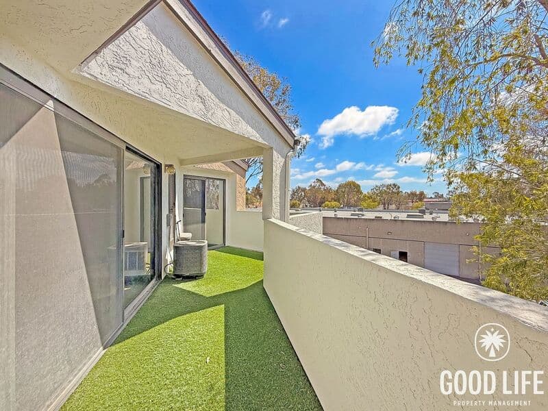 San Diego Condo: 9791 Mesa Springs Way