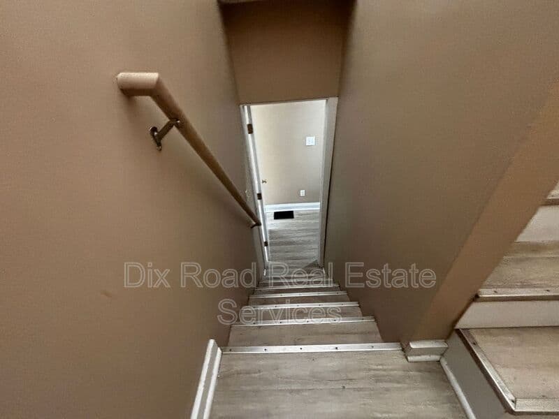 Dayton House: 140 Lexington Avenue