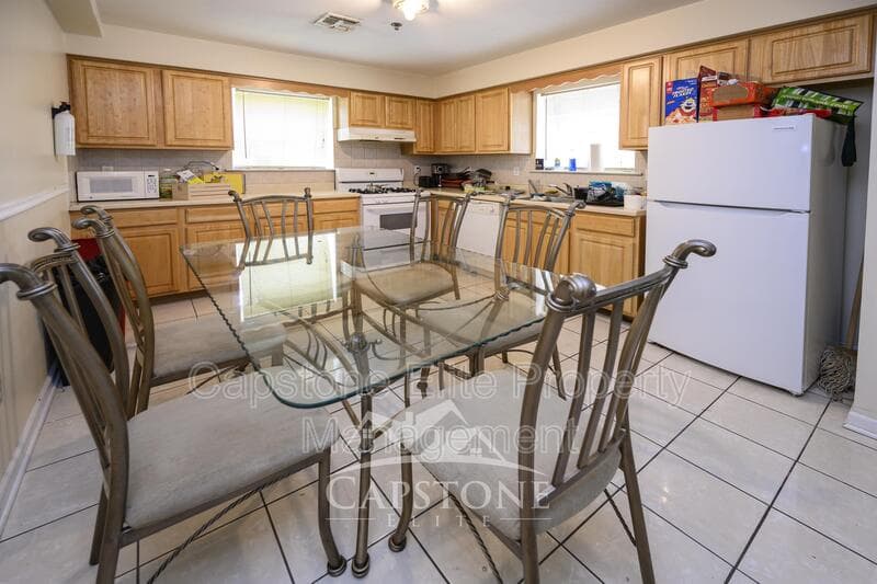 Newark Condo: 161-163 Sussex Ave