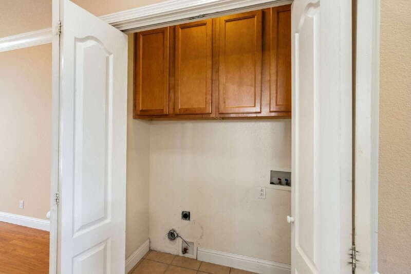 Fair Oaks House: 4994 Mariah Pl