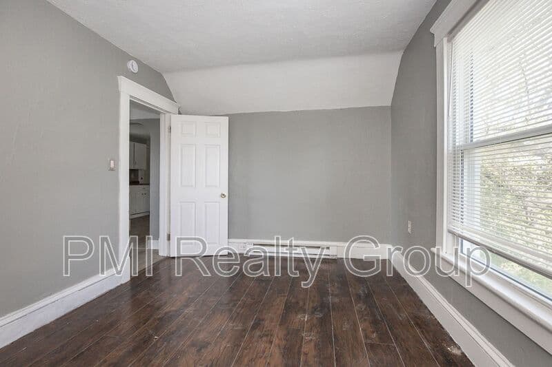 Lorain House: 1222 W 14 St.