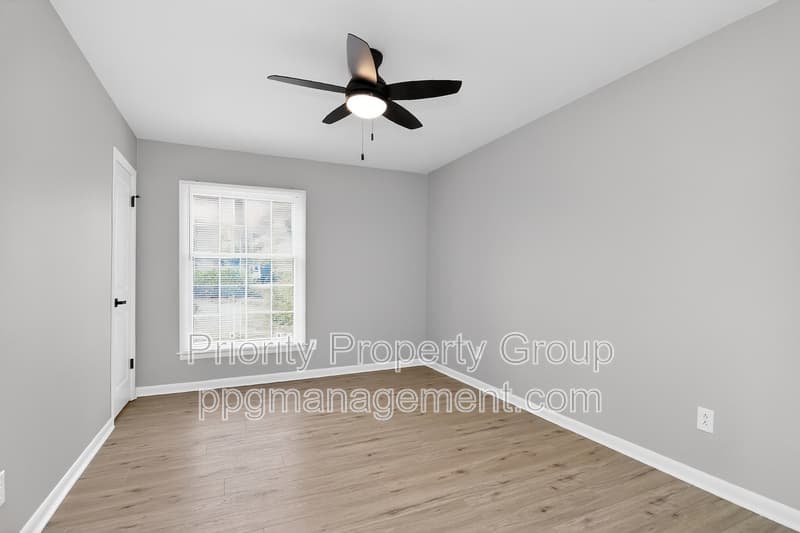 Charlotte Condo: 4601 Coronado Drive Apt B
