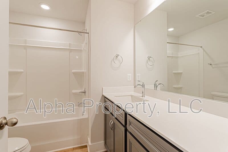 Greenville Townhome: 302 Marston Ln