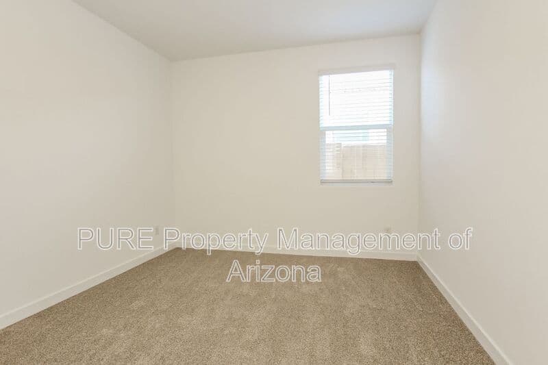 Phoenix House: 9524 W Flower St