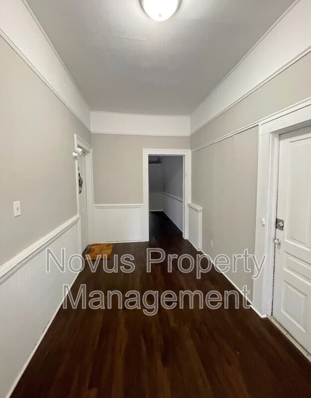 Carrollton Condo: 302 Cedar Street