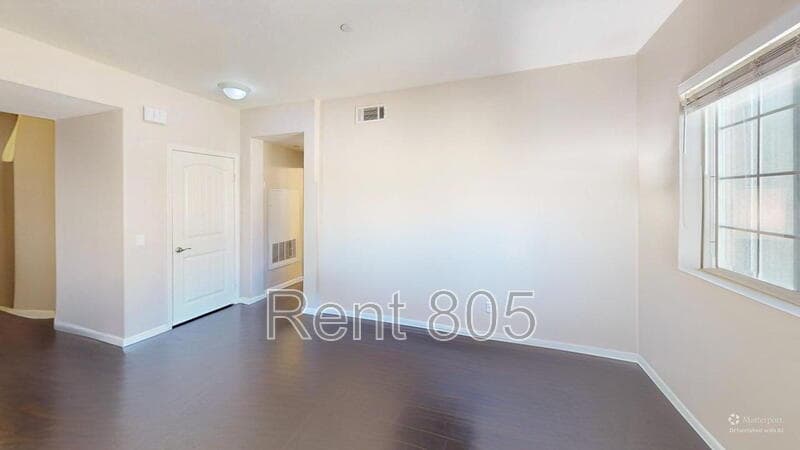 Oxnard House: 605 Flathead River Street