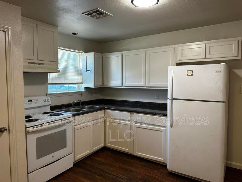 Waco House: 507 Dunbar Ave.