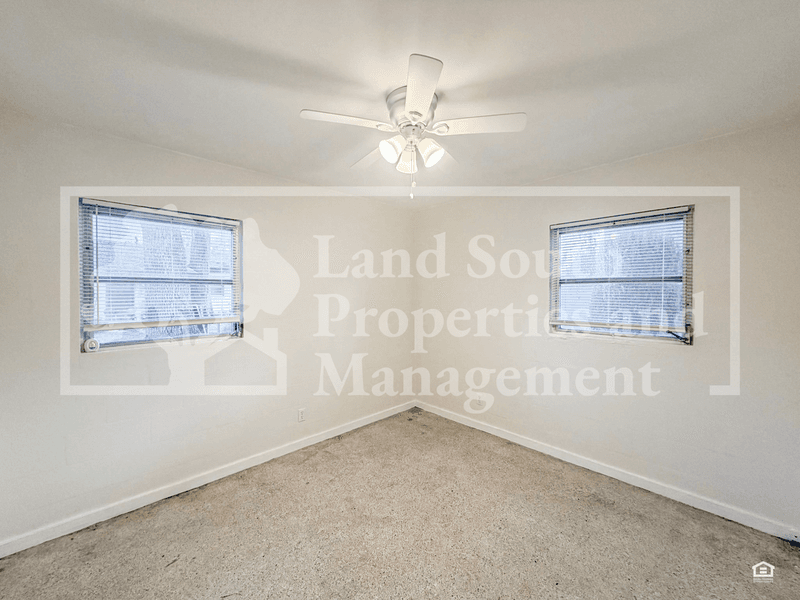 Lakeland House: 2323 Jungle Street
