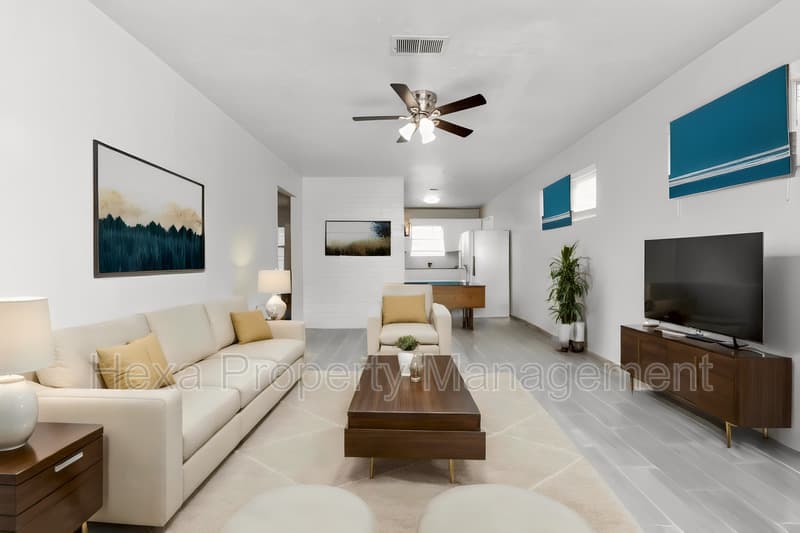 Houston Condo: 4679 Weaver Road