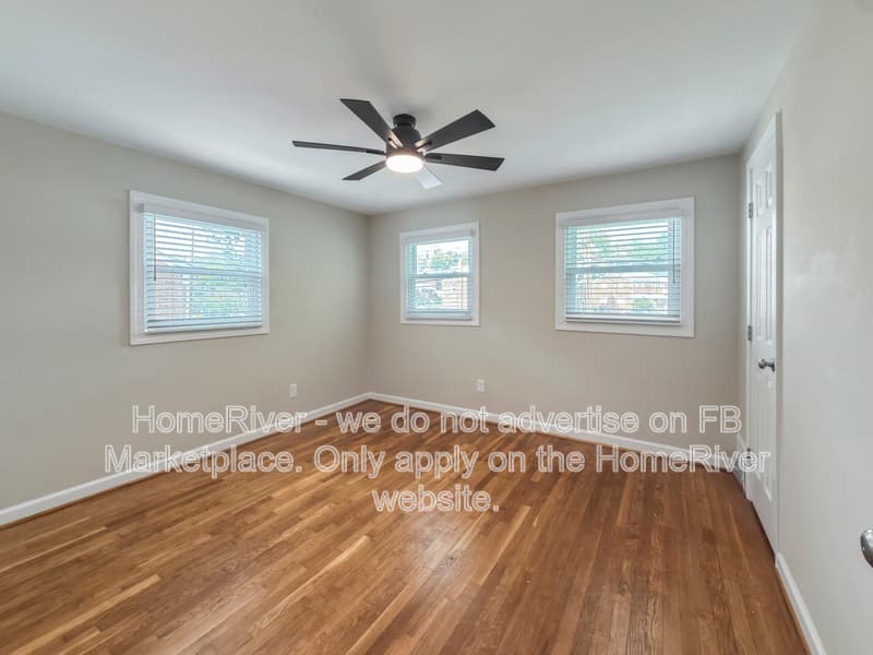 Alexandria Townhome: 4308 Vermont Ave