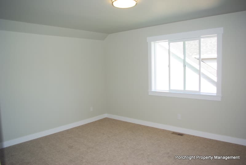 Lynden House: 2055 Feather Drive