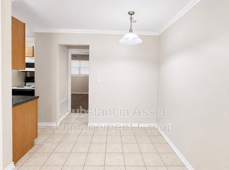 Oklahoma City Condo: 1433 Northwest 24th Street - 205