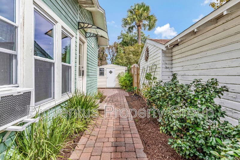 Pensacola House: 904 North 16th Avenue