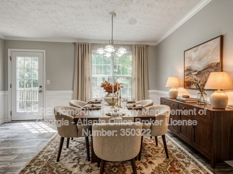 Douglasville House: 335 Paradise Dr