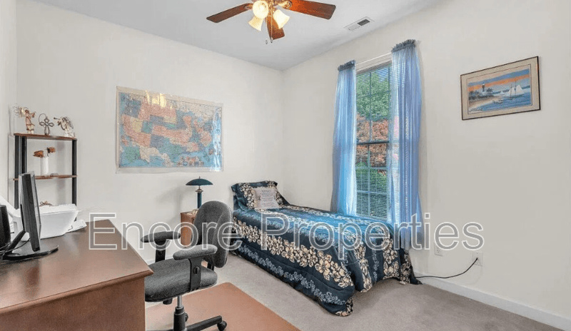 Holly Springs House: 232 Dutch Hill Road