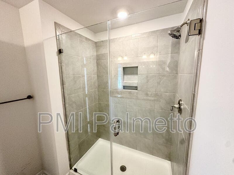 Blythewood House: 35 Golden Spur Ln