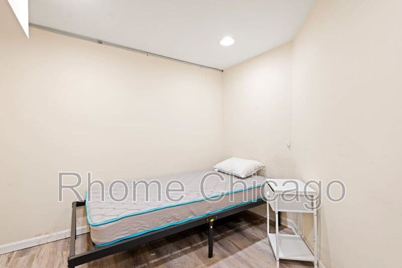 Chicago Condo: 6115 S Drexel Ave