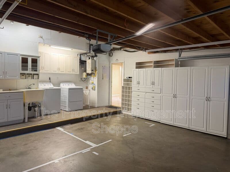 Westlake Village House: 3812 Bowsprit Circle