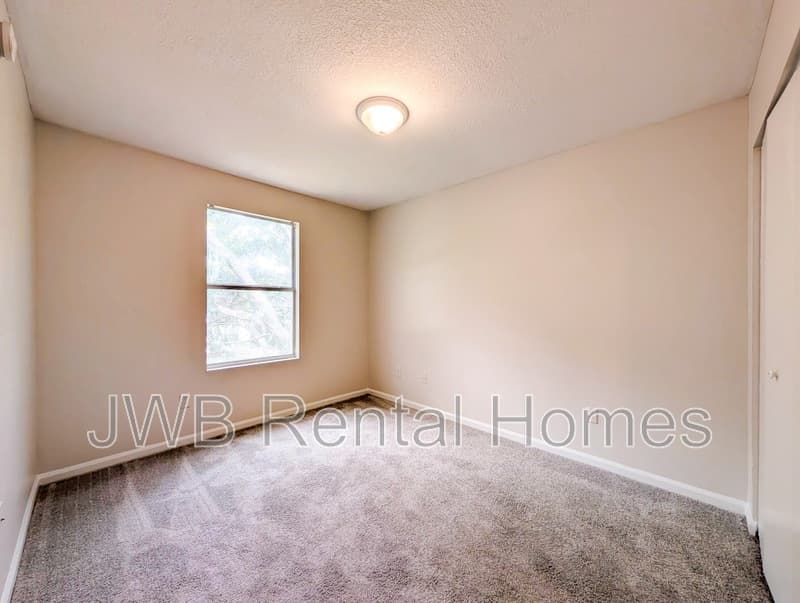 Atlantic Beach Townhome: 69 5th St W