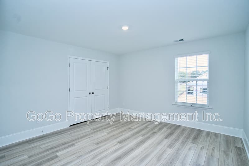 Greenville House: 114 Horace Court Drive