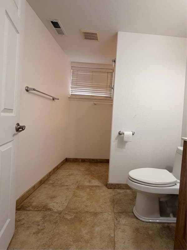 Happy Valley House: 15868 Southeast Compass Course Street