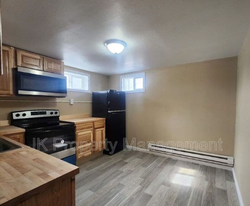 Great Falls Condo: 530 ½ 21st Ave NE