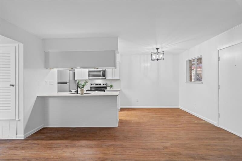 Austin Condo: 3704 Speedway