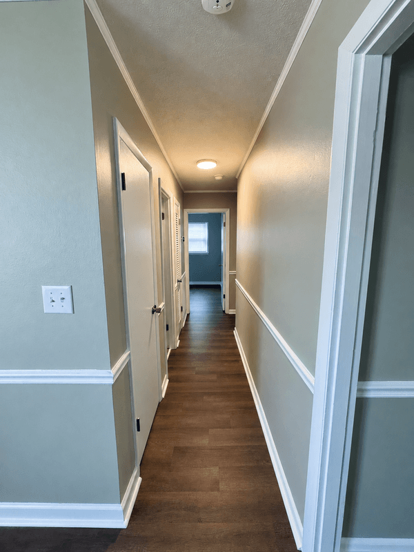 Fayetteville House: 610 Woodburn Drive