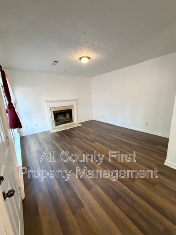Stone Mountain House: 4932 Wedgewood Place