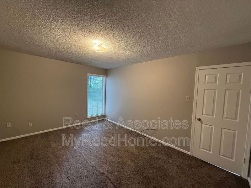 Memphis House: 7004 Wesley Ct.