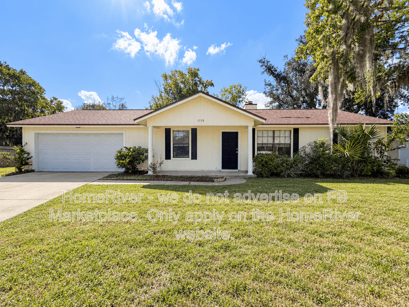 Middleburg House: 1715 Dalby Ct