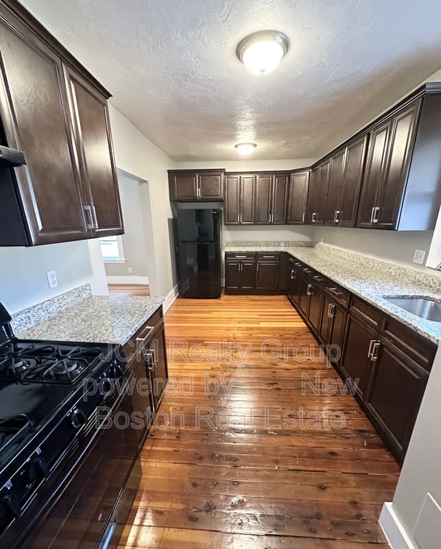 Lynn Condo: 190 Washington St