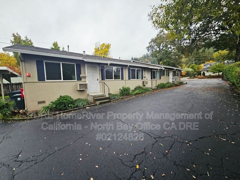 Ukiah Condo: 475 Eastlick St Apts 1