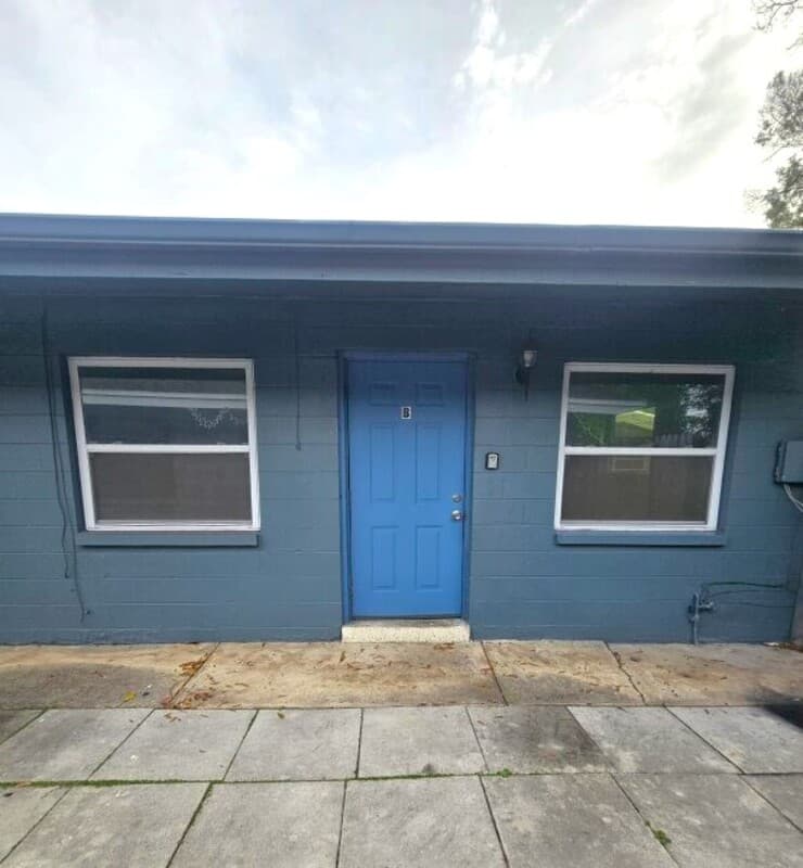 Largo Condo: 3716 137th Avenue North - B