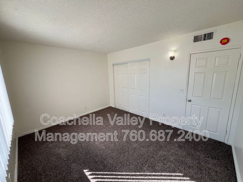 Cathedral City House: 36982 Bankside Dr.