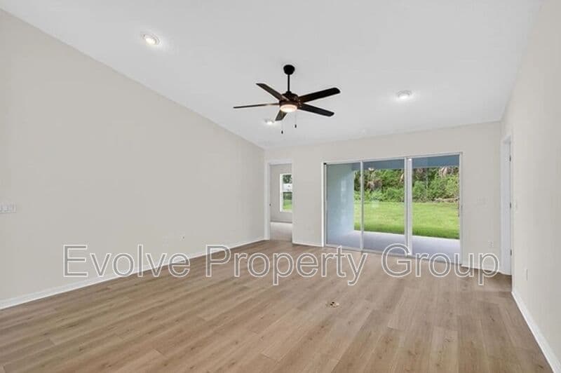 Palm Coast House: 6 Pickcane Lane
