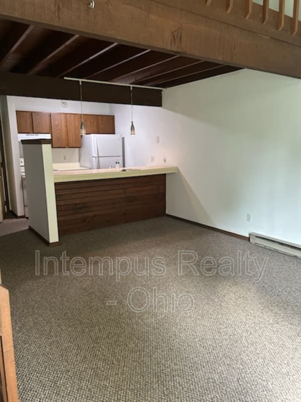 Boardman Condo: 794 Kentwood Dr