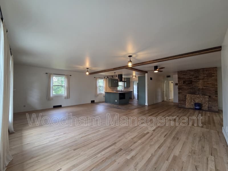 Bozeman House: 431 North 4th Avenue