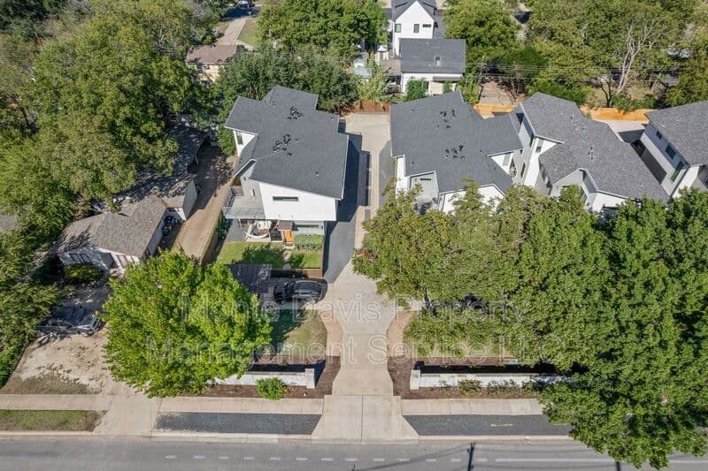 Austin Condo: 502 W 51st St