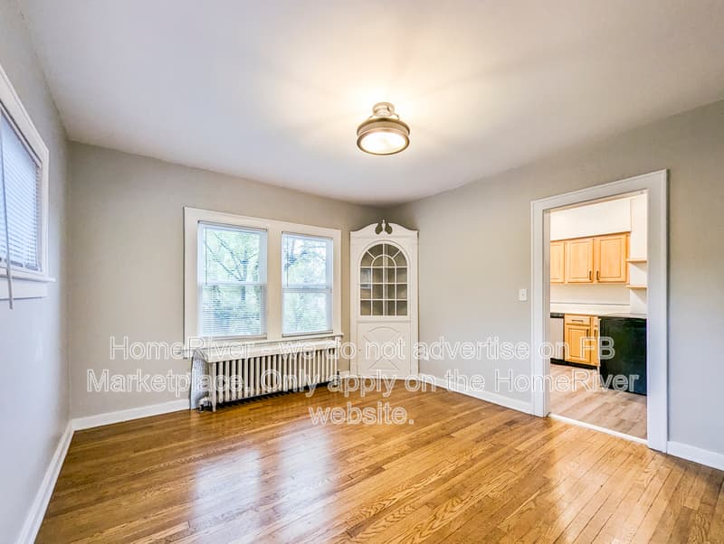 Pittsburgh Townhome: 3025 Norwood Ave