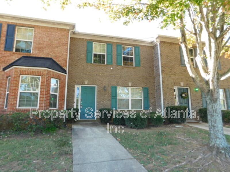 Douglasville House: 7712 Autry Cir