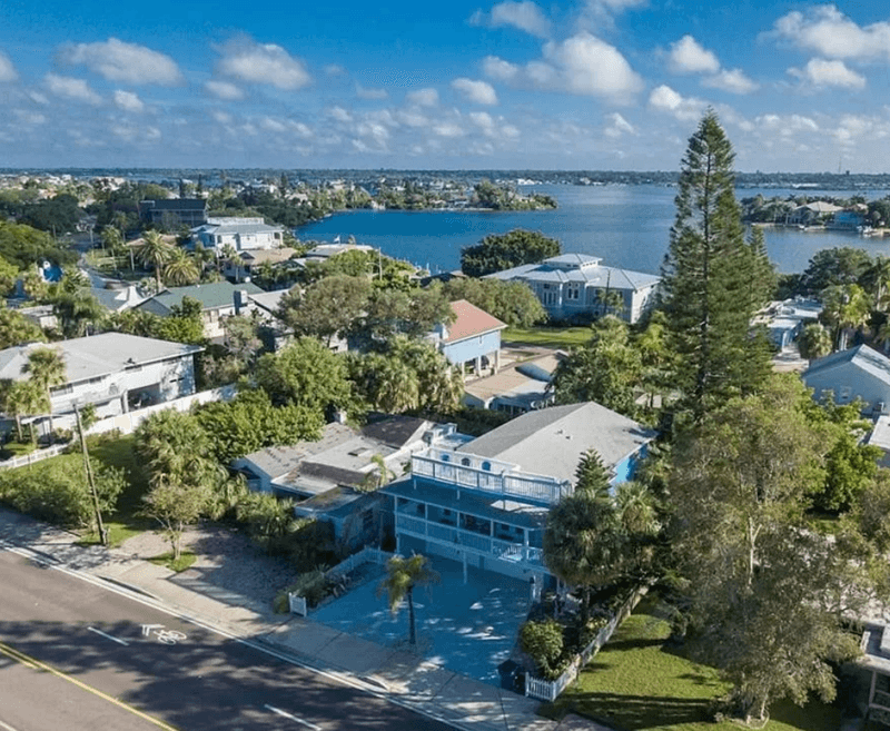 Redington Beach Condo: 15613 Gulf Boulevard